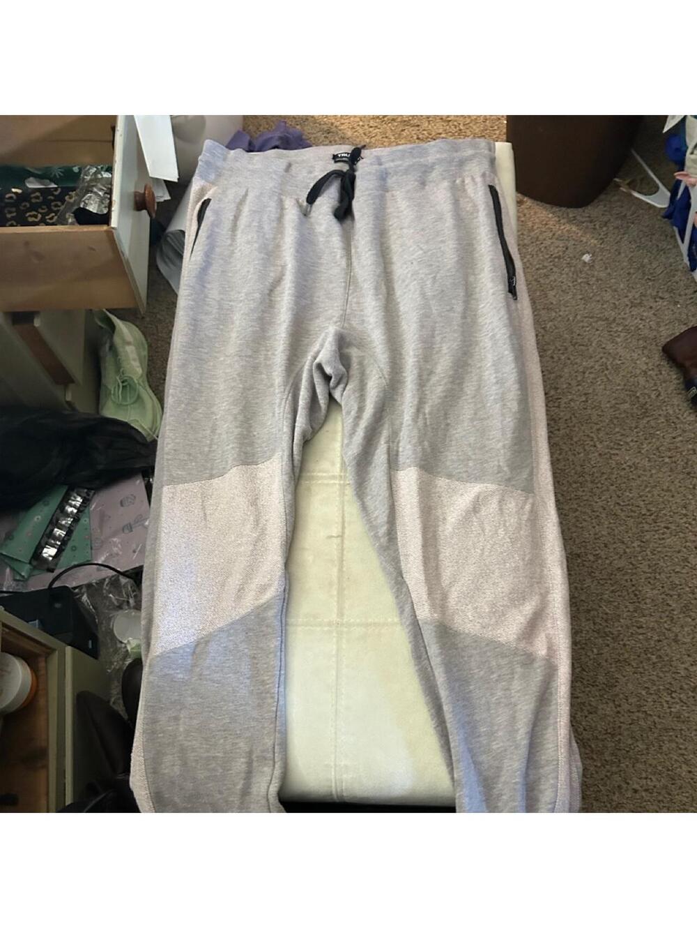 Trukfit by Lil Wayne grey sweatpants Size XL #skater #streetwear #hiphop #Y2K